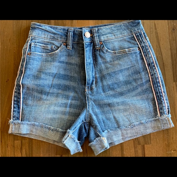 time and tru high rise shorts